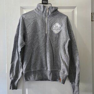 Muskoka Bear Wear pullover size xs
